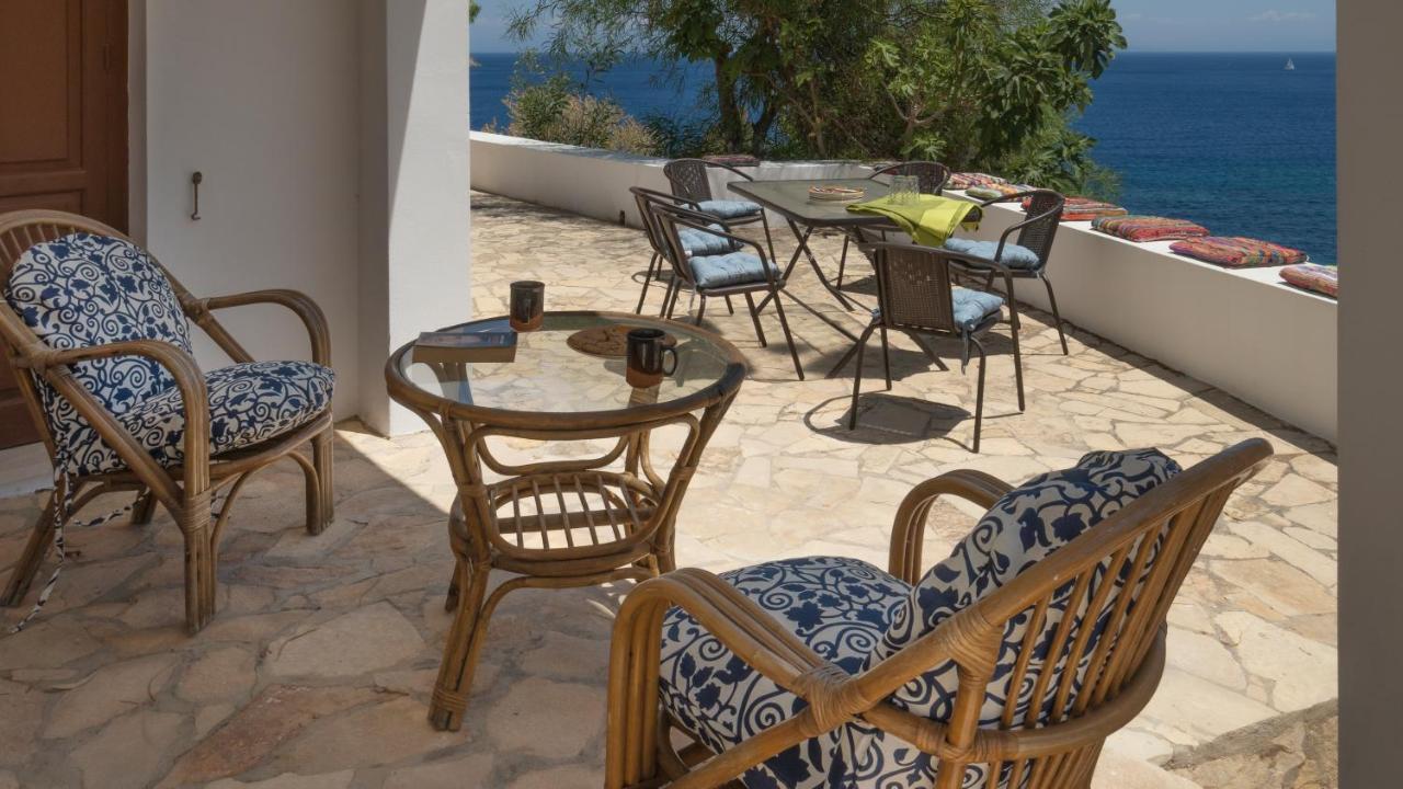 Ivi Beach Front Villa, Leros Vromolithos Dış mekan fotoğraf