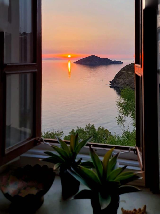 Ivi Beach Front Villa, Leros Vromolithos Dış mekan fotoğraf
