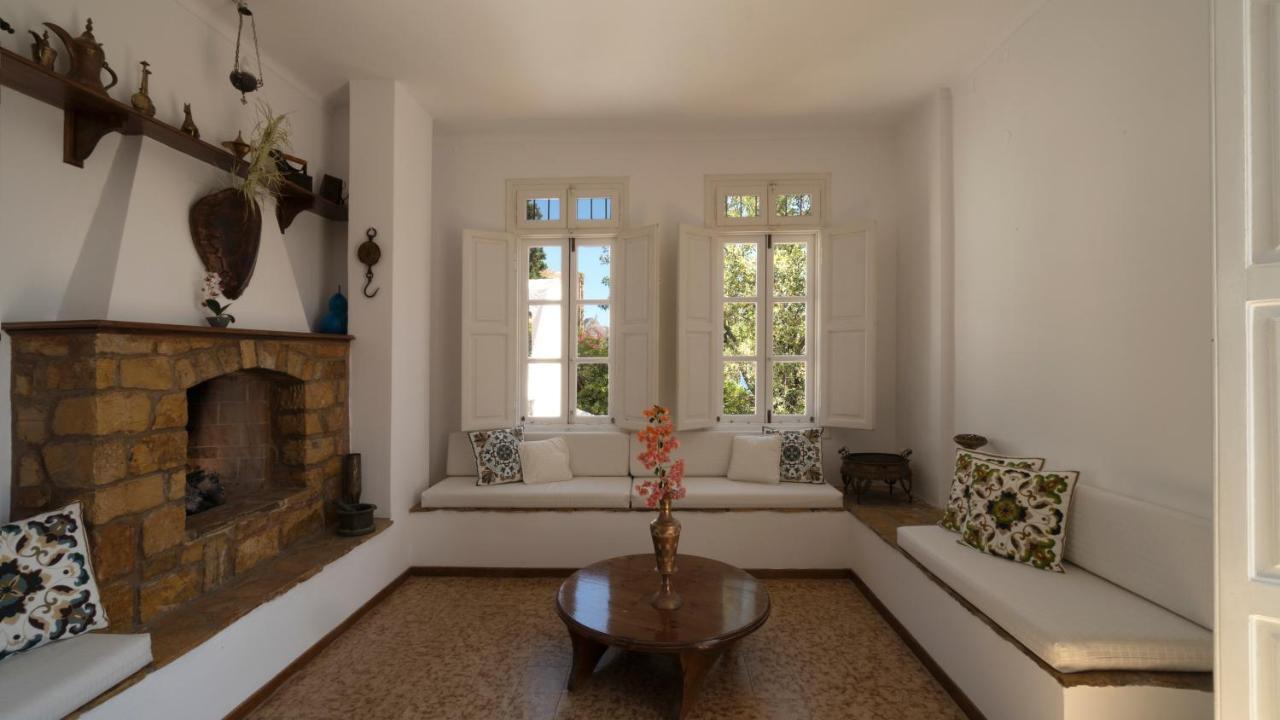 Ivi Beach Front Villa, Leros Vromolithos Dış mekan fotoğraf